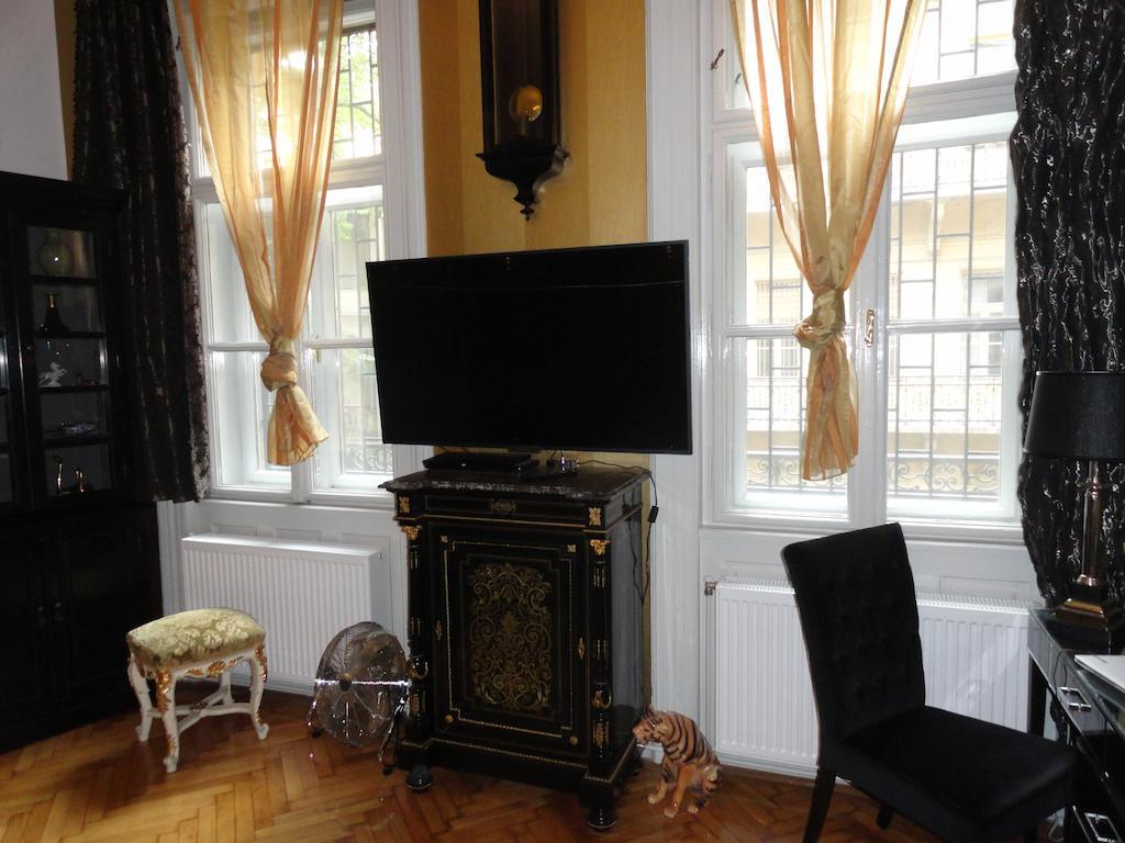 Boudoir Budapest Apartment Exterior foto