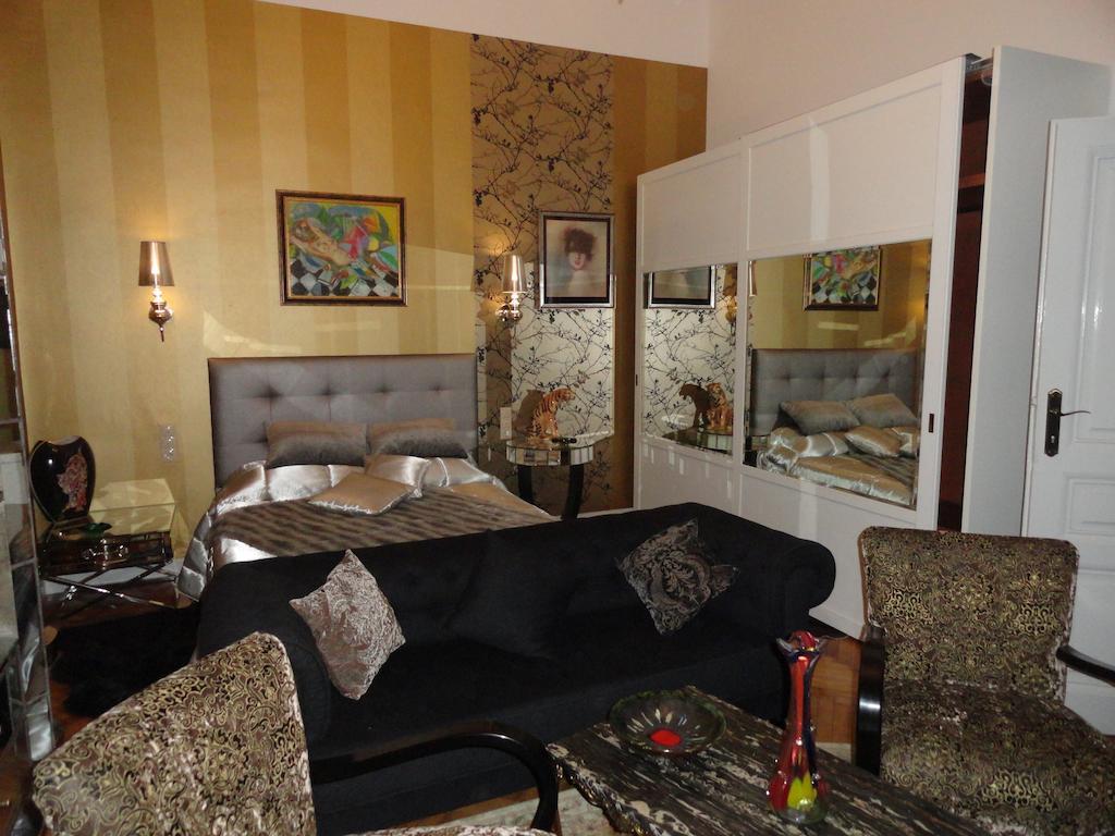 Boudoir Budapest Apartment Exterior foto