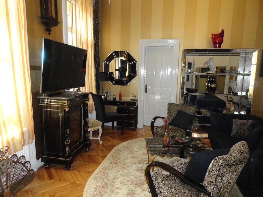 Boudoir Budapest Apartment Exterior foto